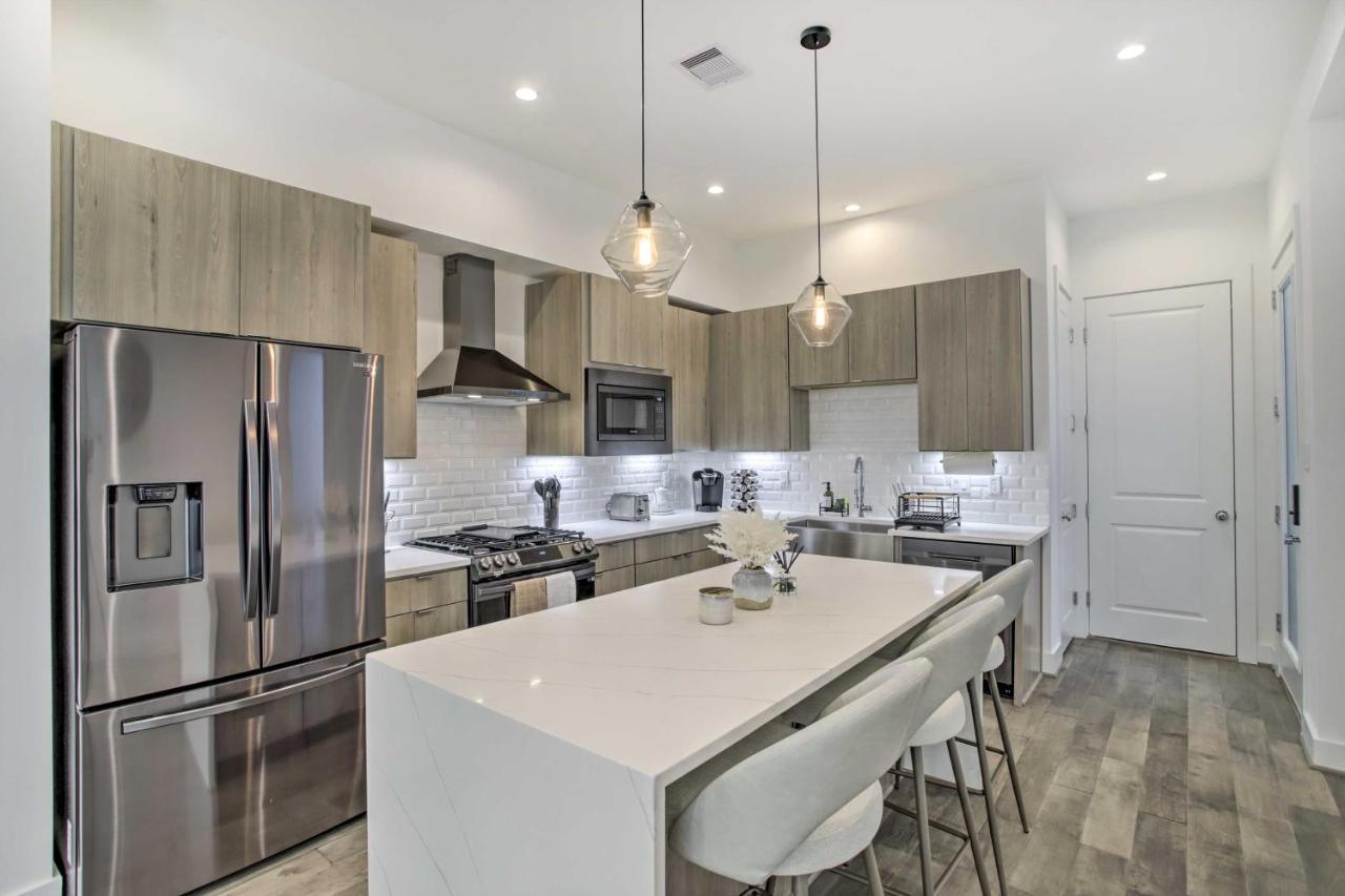 Newly-Built Luxury Galleria Area Townhome! Houston Luaran gambar