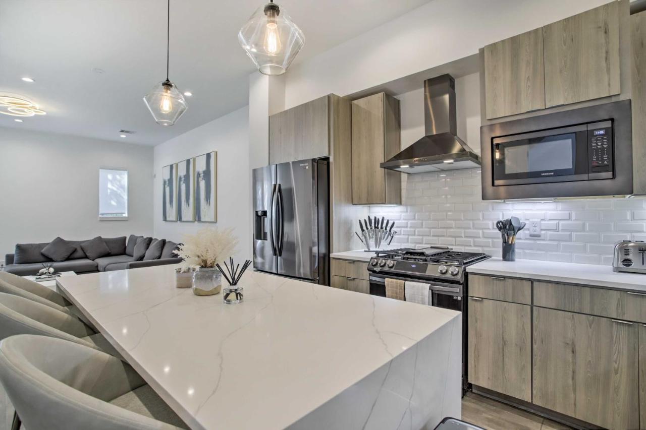 Newly-Built Luxury Galleria Area Townhome! Houston Luaran gambar